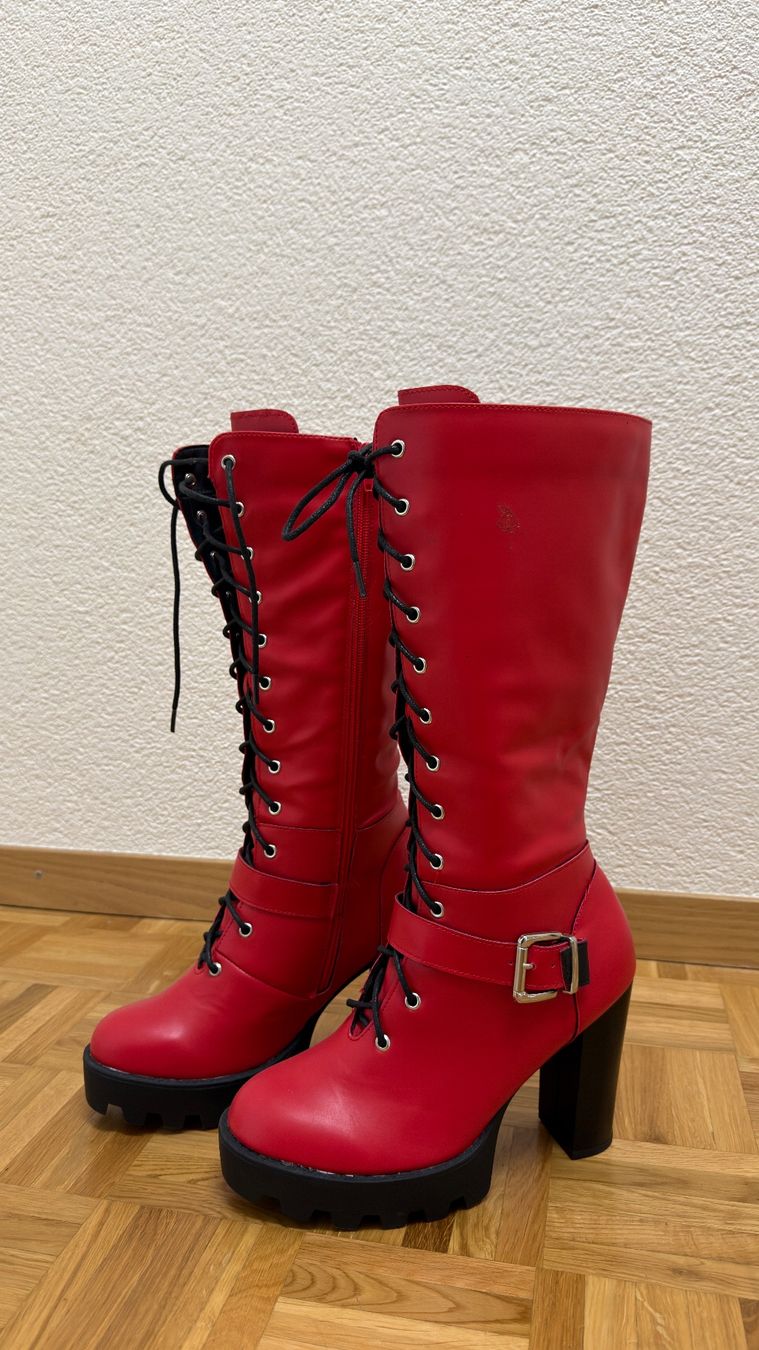 Scarpe da donna: Damenstiefel rot Grösse 40 – Nuovo (secondo la descrizione) da oberburg venduto da AlamoTX