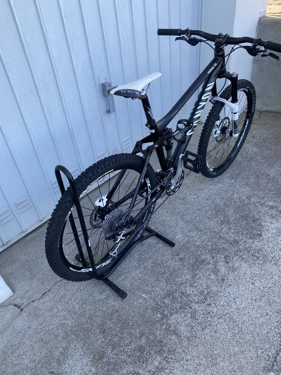 Vélos: Canyon Nerve XC fully – D'occasion à Graben par pod_5qfd 3