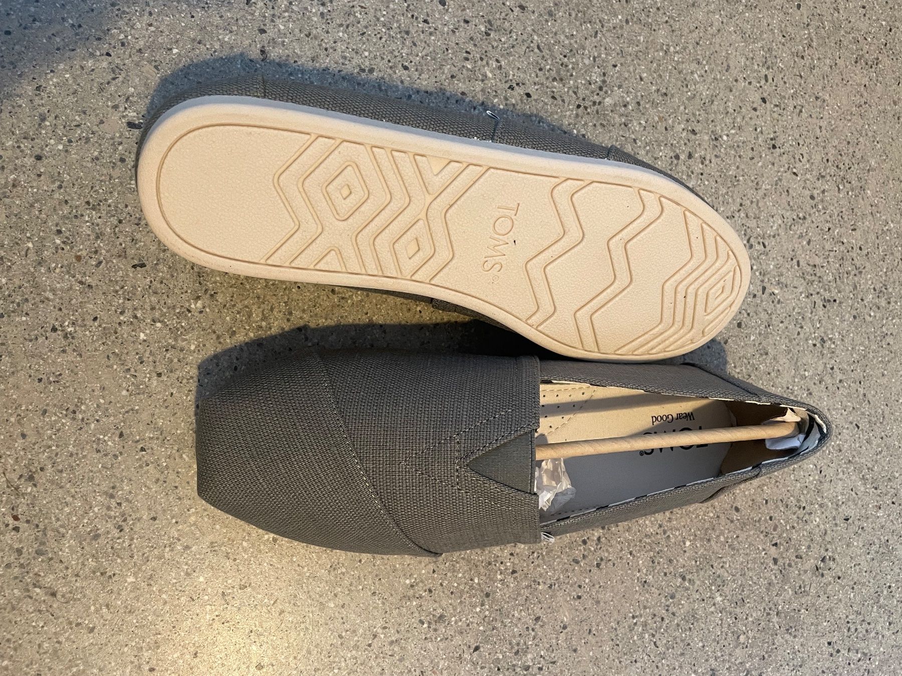 Toms Herrenschuhe: TOMS Alpargata Classic Schuhe – Neu (gemäss Beschreibung) aus Bern von trrrz 1