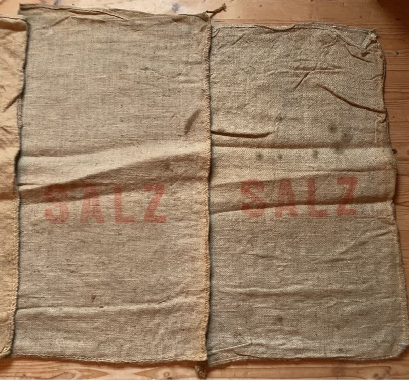 4 Salzsäcke der CH Armee 3