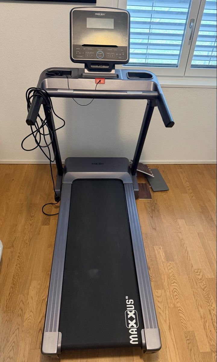 Maxxus Hometrainer: Laufband MAXXUS RUNMAXX 7.1 gebraucht – Gebraucht aus Dürnten von suti8