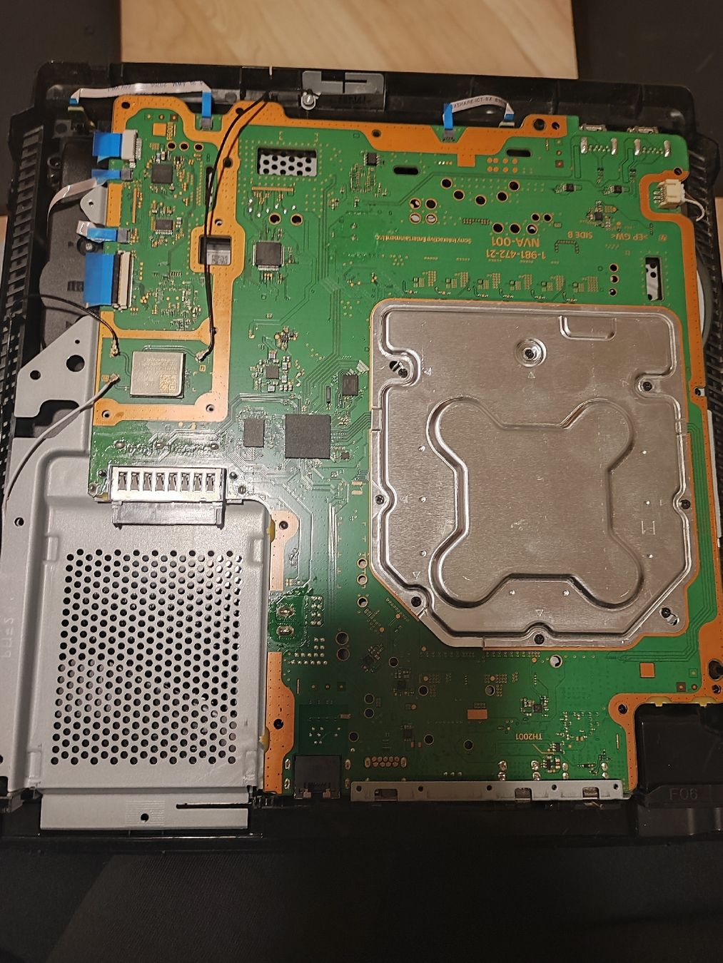 Sony Console: Sony PlayStation 4 Pro  Ersatzteile – Difettoso da Elsau venduto da kap_pdr8 7
