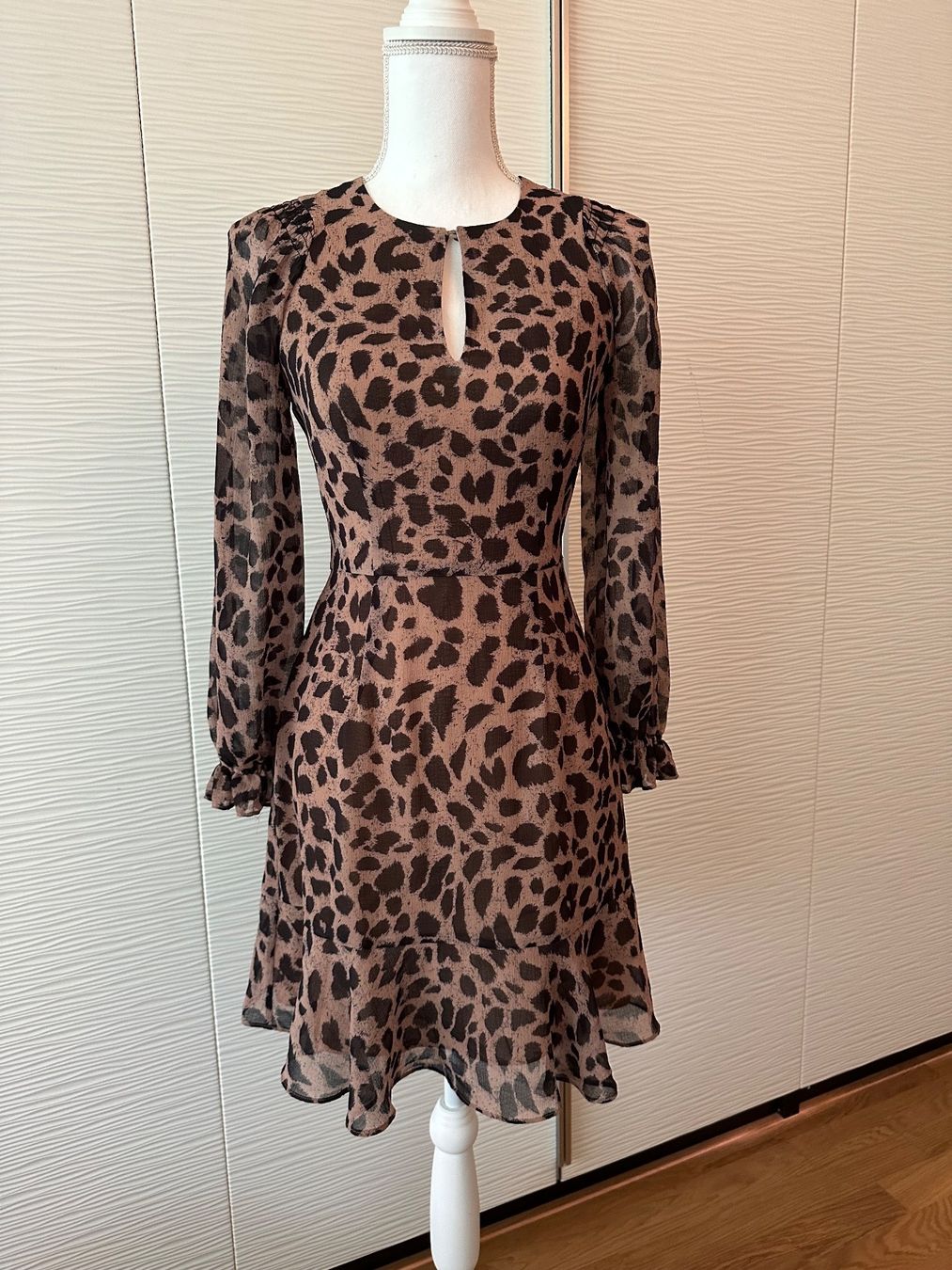 Vestiti: Whistles Kleid, Gr. 34 – Usato da Küssnacht am Rigi venduto da Herlinde