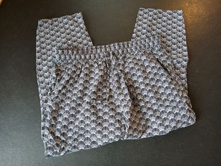 Leichte Sommerhose mit Muschel-Muster, Gr. S, 36/38 gebrauch