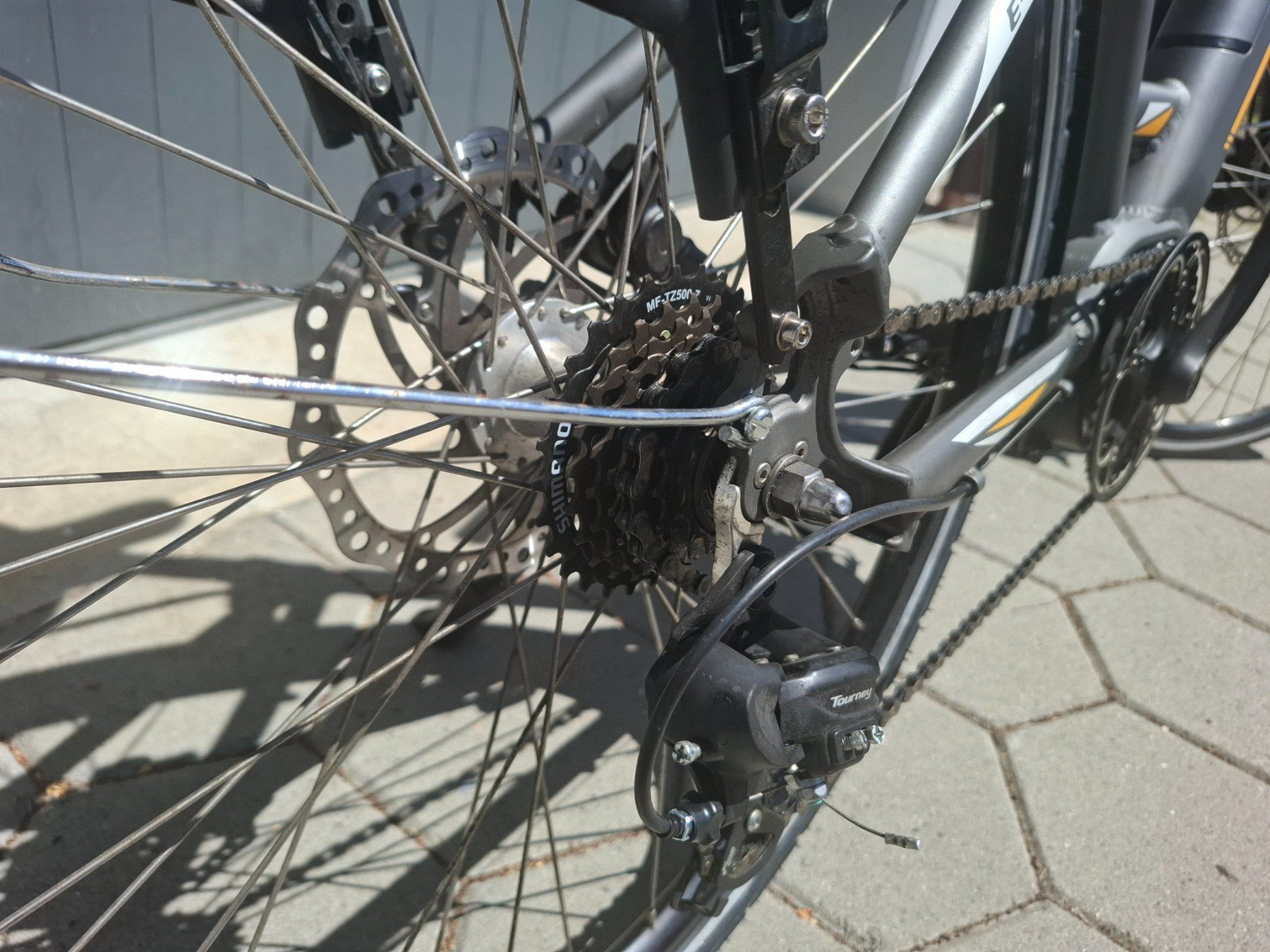 Trelago Velos: E-Bike Trelago Dinal 28'' – Gebraucht aus Dotzigen von Berna8 2