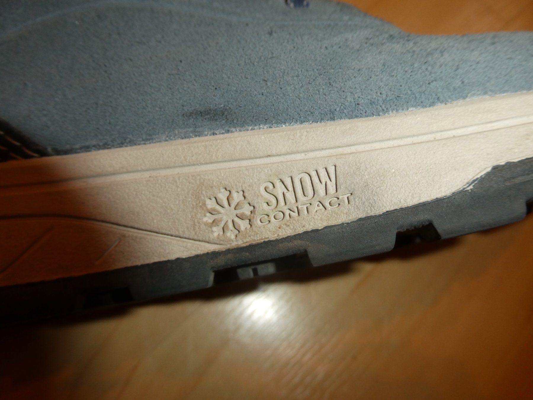 Schuhe für Mädchen: Quechua Schneestiefel, Winterstiefel, Gr. 38 – Gebraucht aus Mels von KOSL 2