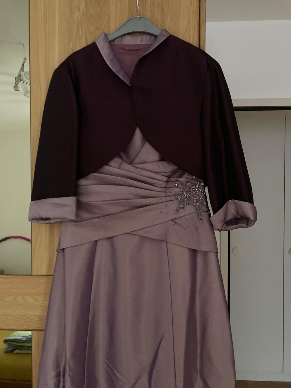 Vestiti: Wunderschönes Abendkleid Gr. 40/42 – Usato da Staad SG venduto da Reenalina 2