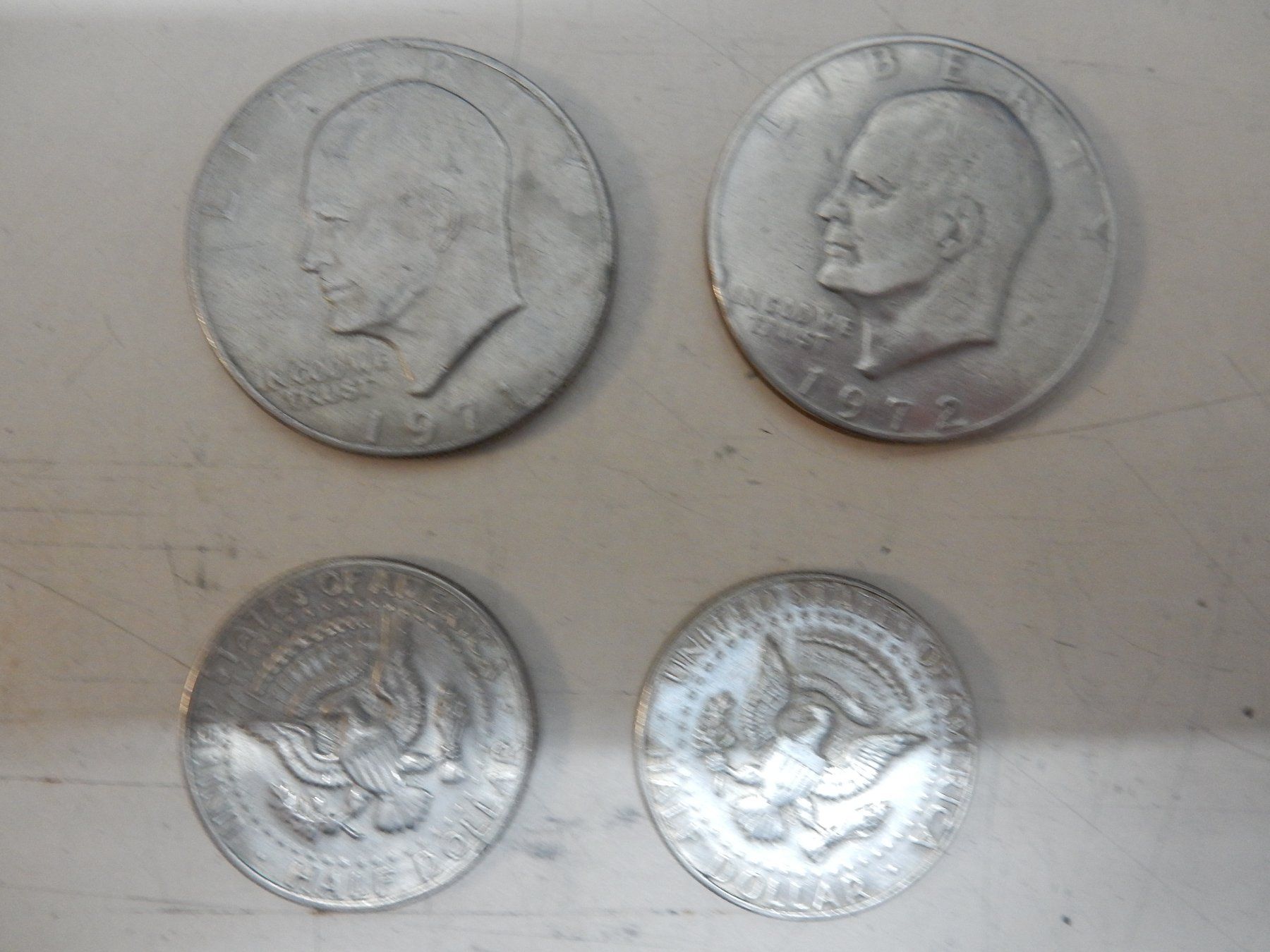 Toutes les monnaies: Dollar Münzen 1Dollar  1/2 Dollar – D'occasion à Watt par Mariposa49 6