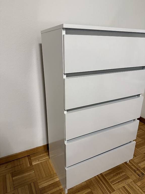 Cassettiere: Moderne 5-teilige Kommode in Hochglanz weiss – Usato da Glattbrugg venduto da mir_vx2c 1