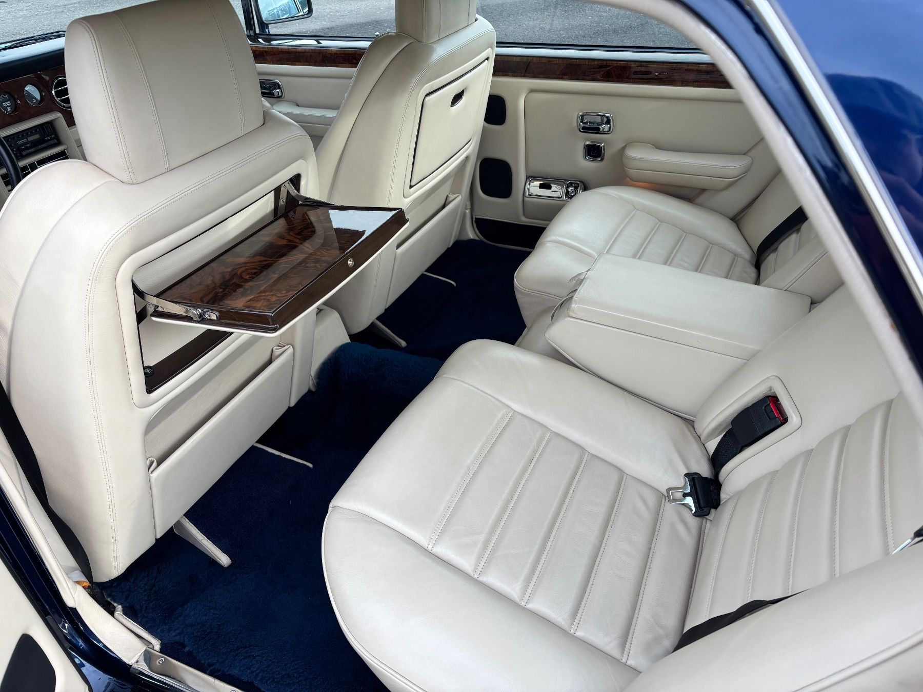 Bentley Automobili: Bentley Turbo R LWB – Usato da Küssnacht am Rigi venduto da Tupolew 4