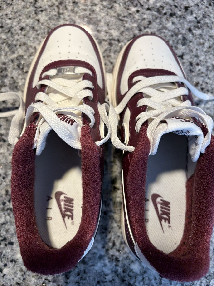 Nike Scarpe da uomo: Nike Air Force 1 Gr. 36.5 < Top Zustand – Usato da Wil SG venduto da Esbru 2
