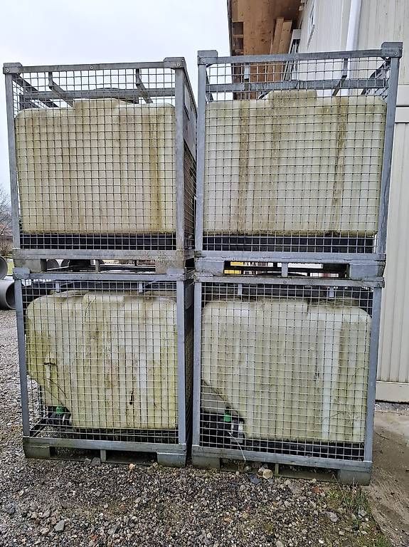 Abbeveratoi e trogoli: Wassertank 1000l – Usato da Wattwil venduto da frau_baumann
