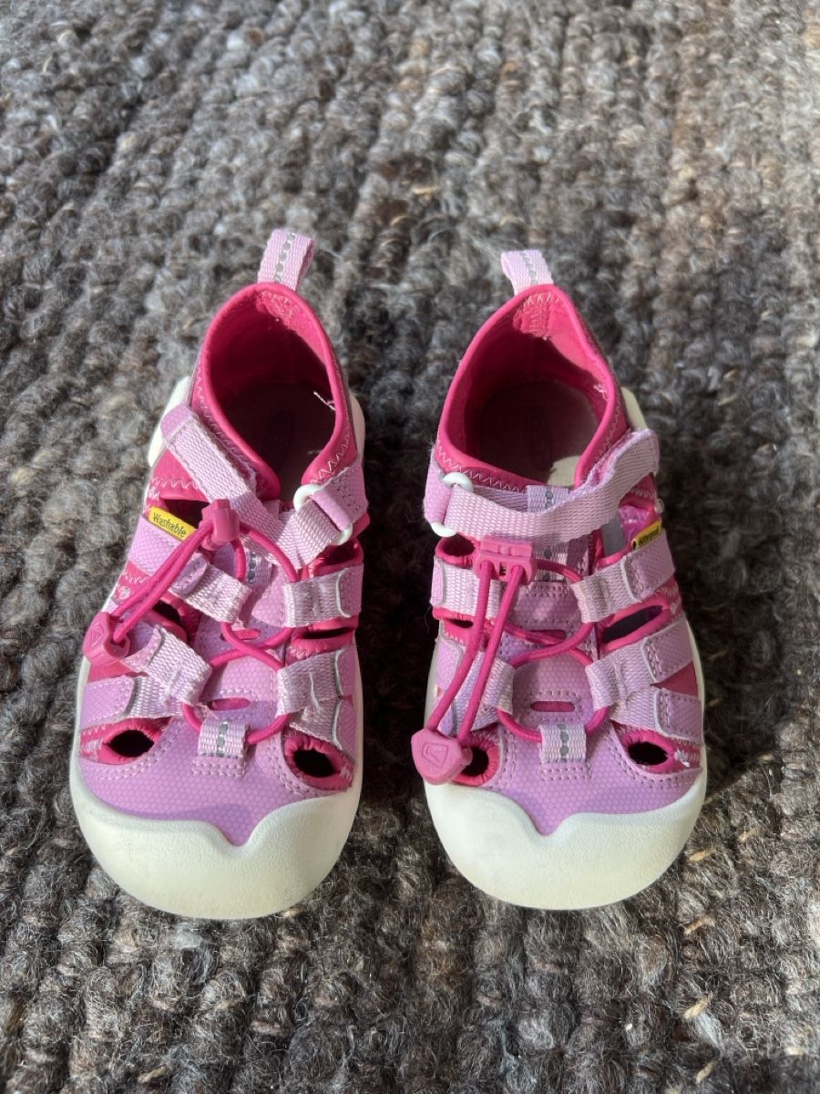 Keen Scarpe per ragazzi: Keen Kinder Trekkingsandalen Gr 29 – Usato da Winterthur venduto da LeonoraCor