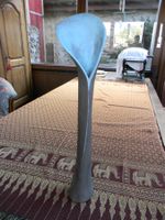 vase tulipe en raku, 45 cm. haut. signé