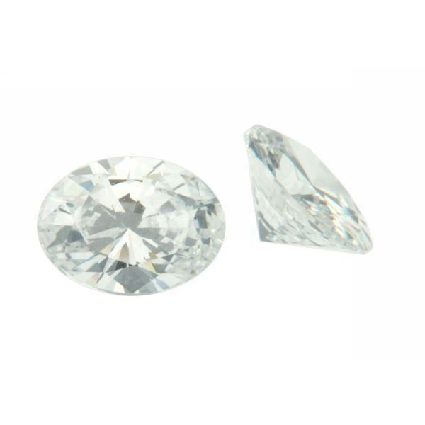 Edelsteine: Zirkonia Weiss / 4x6mm Oval / 3Stk – Neu und originalverpackt aus Kradolf von oxanab
