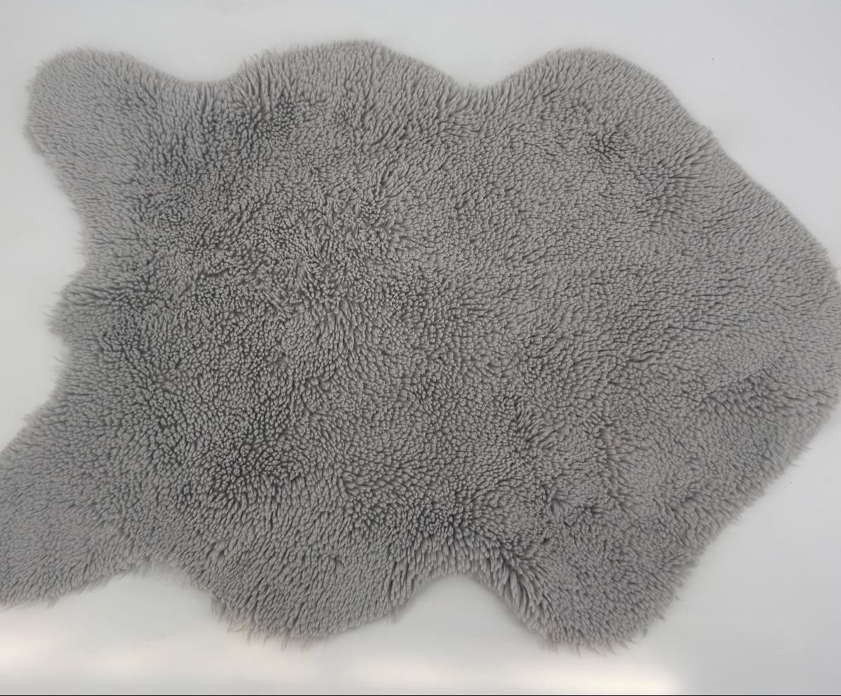 Tutte le decorazioni: # DEKO - 2 Stk. Kunstfelle # – Usato da Bolligen venduto da secondhand-with-love 4