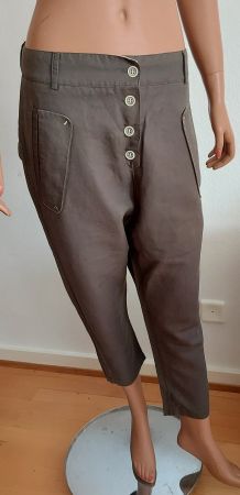 Neue trendige Sommerhose von Jayko, Grösse T40