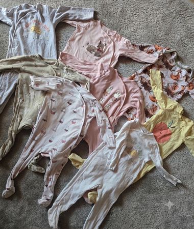Süsses Baby-Body-Set (8 Stk.) – Gr. 80 & 86