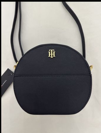 Tommy Hilfiger Umhängetasche, neu mit Etikett, schwarz.