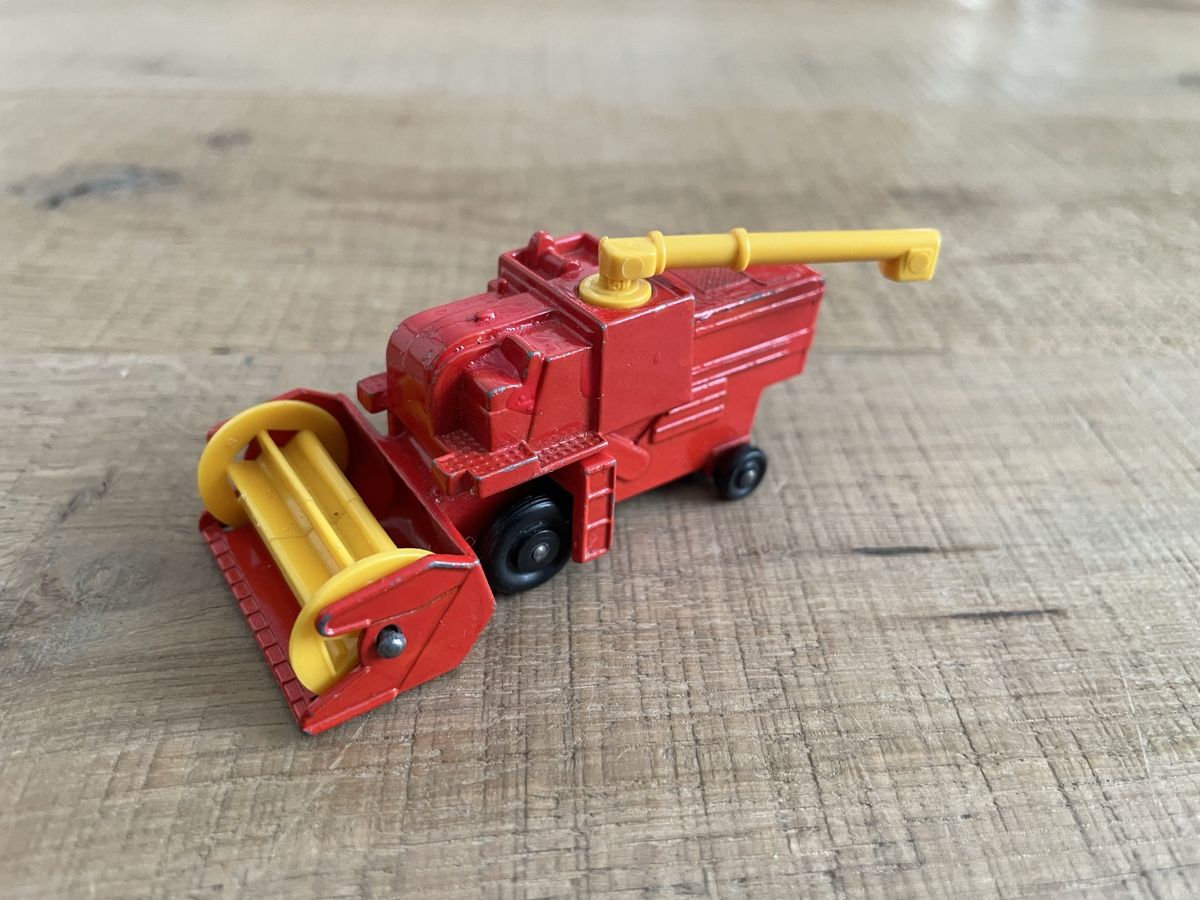 Matchbox Modellautos: Matchbox 1977 Combine Harvester Mähdrescher – Gebraucht aus Frauenfeld von Challenger77