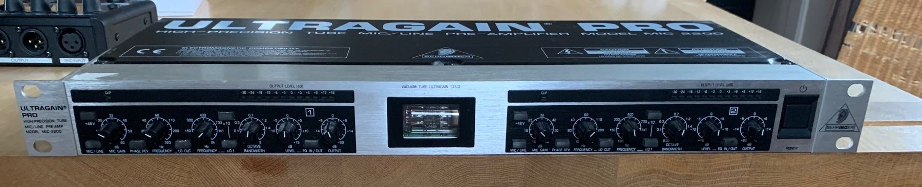 Musikinstrumente: preampli micro Behringer – Gebraucht aus Broc von FPasq 1