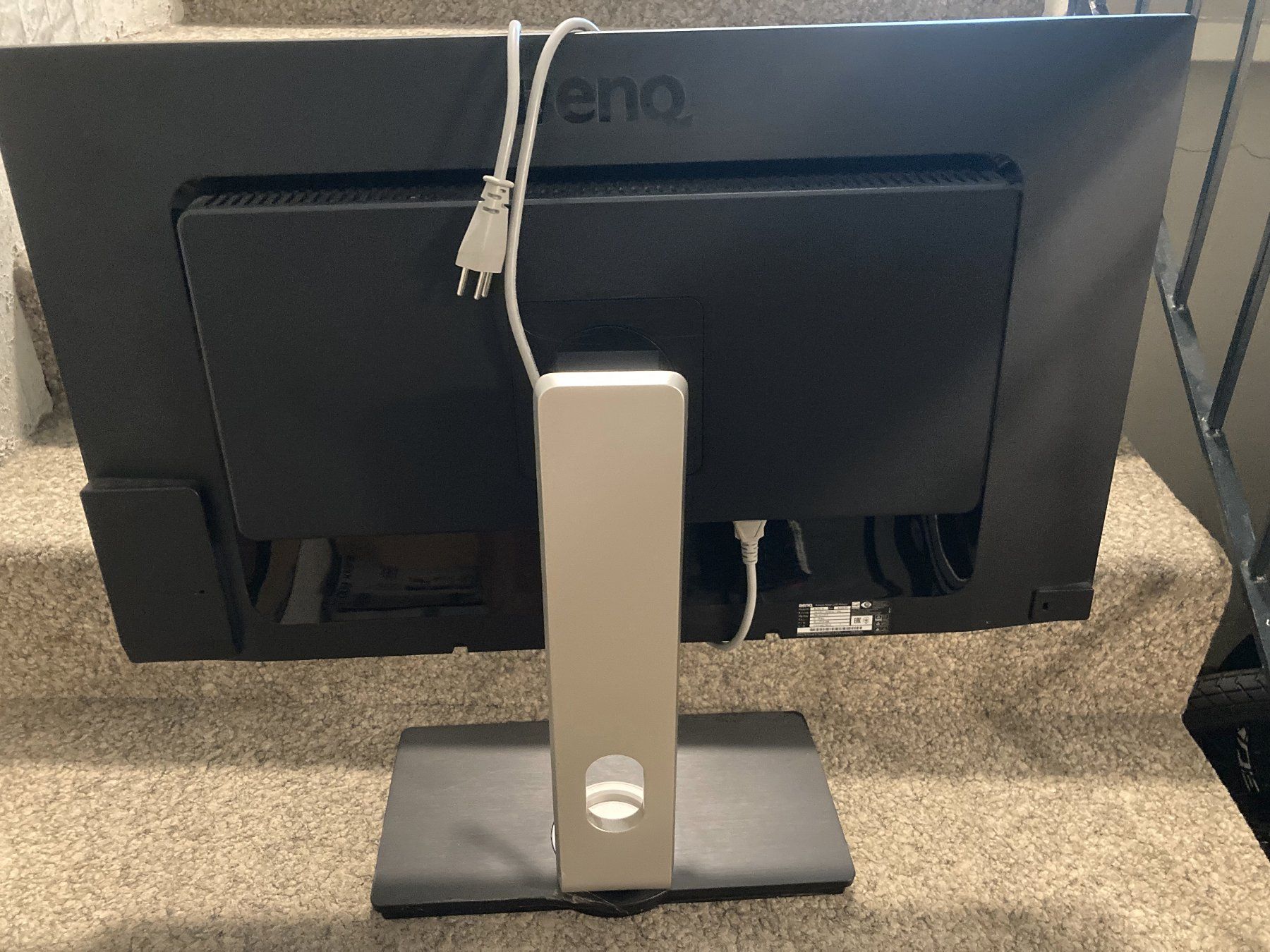 BenQ Monitore: BENQ 32" Monitor, Model ID BL3201-B, Type BL3201PT – Gebraucht aus Zürich von mkr_7b2b 1