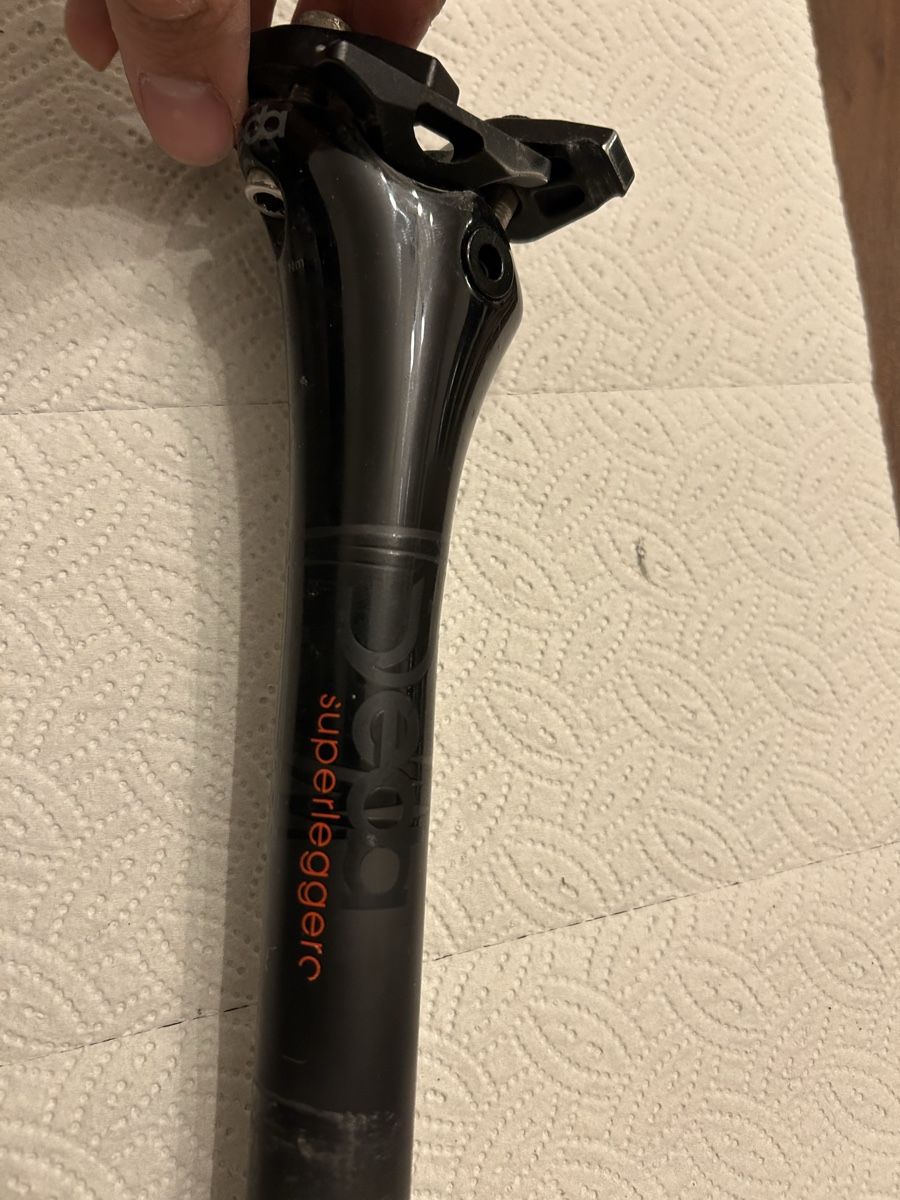 Pezzi di ricambio: Deda Superleggero Carbon zero offset seatpost  – Nuovo (secondo la descrizione) da Genève venduto da PSG-CC 2