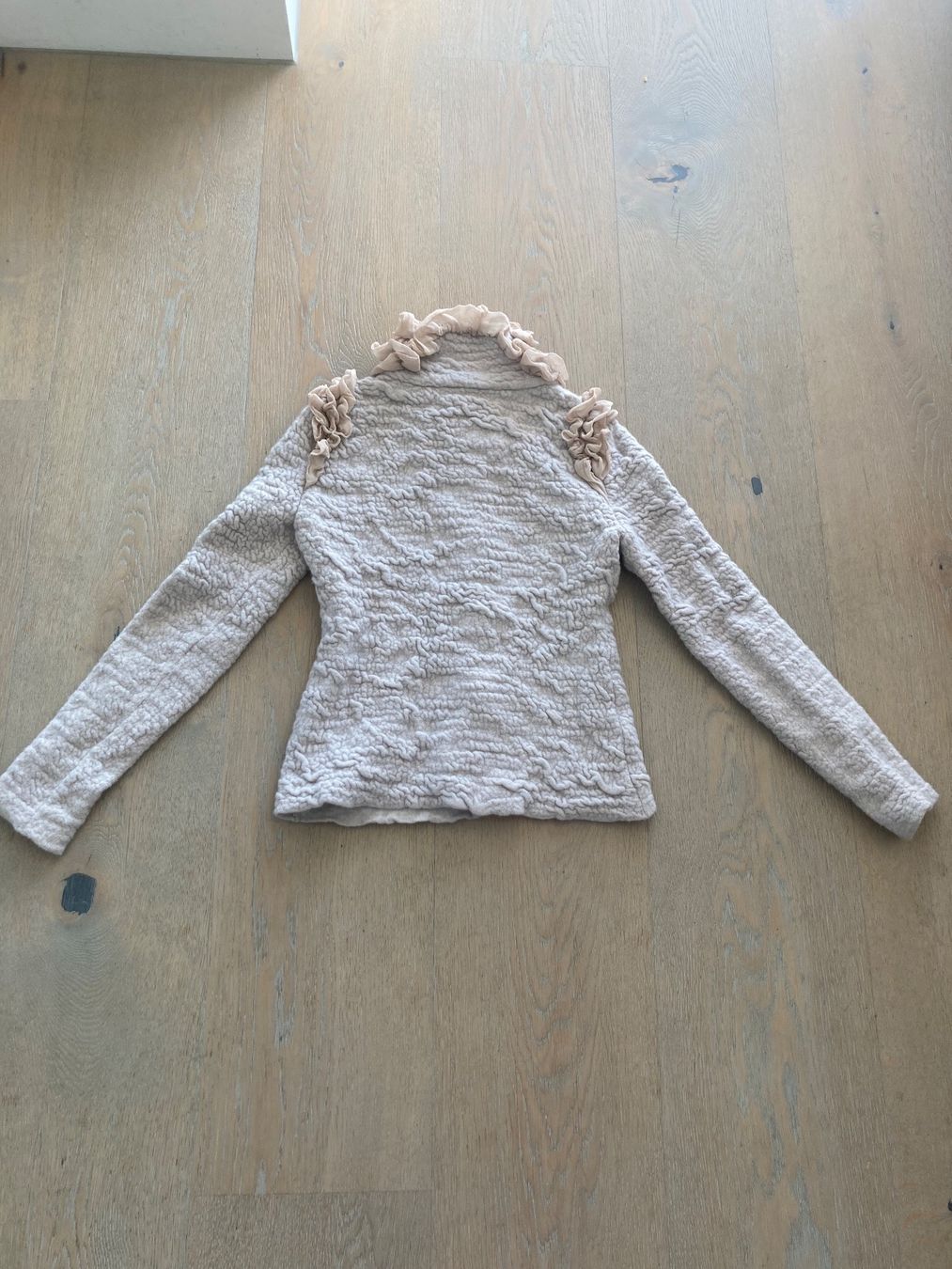 Pullover & Sweatshirts: Designer - Hübsche Jacke/Pullover Gr. 36 beige – Gebraucht aus Meilen von Golfer04 8