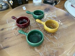 Lot de 4 mini caquelons en céramique – A. Demenga