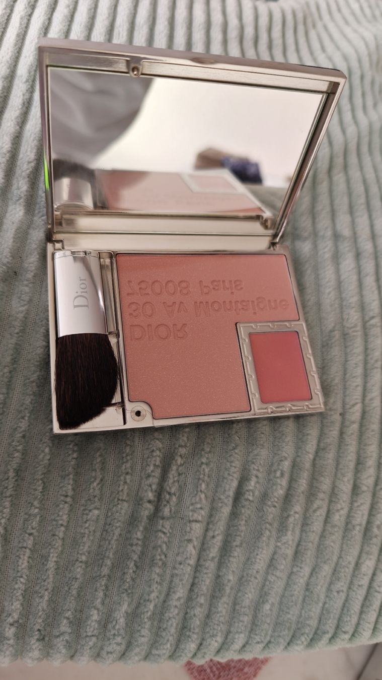 Dior Make-up: Sammlerstück Blush Dior – Nuovo (secondo la descrizione) da Bern venduto da Keribosci