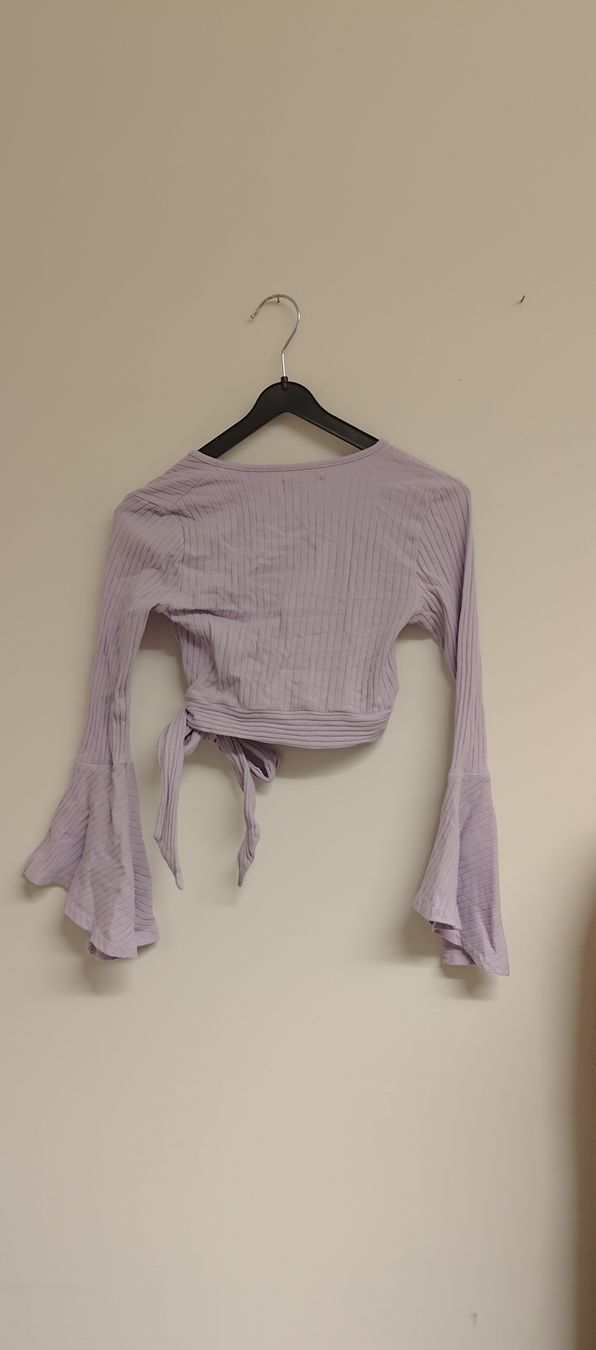 Top: Lilac Ribbed Wrap Top (XS) – Usato da Schwerzenbach venduto da VityaCrafts 1