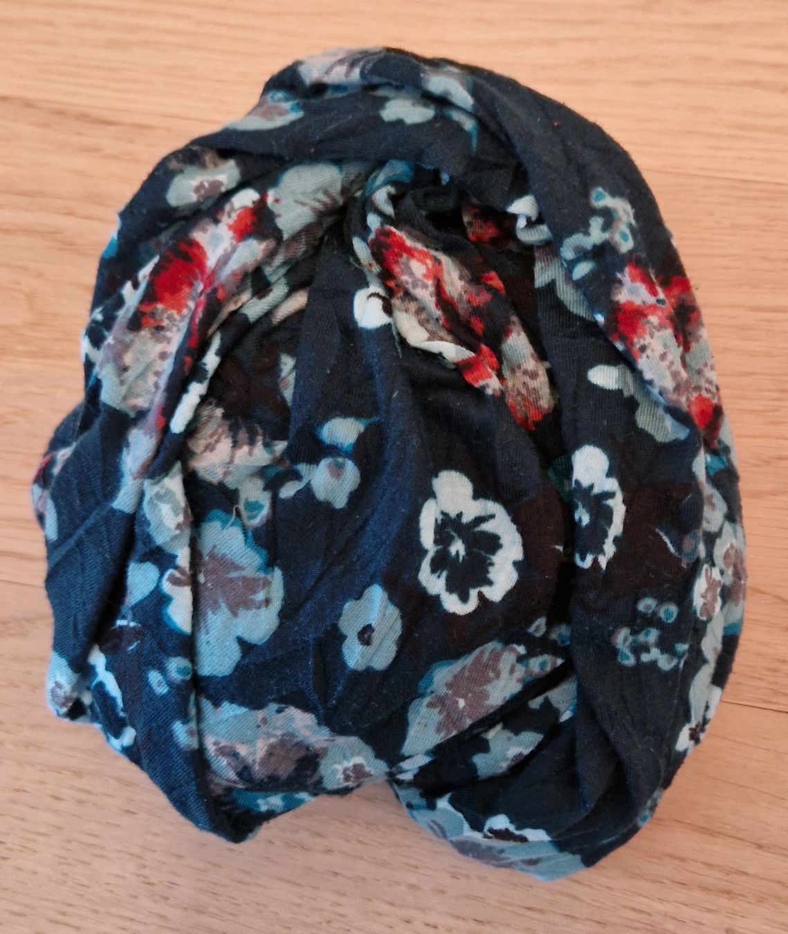 T-shirt: Street One Shirt, Blumenmuster, Gr. 34 – Usato da Gasel venduto da sale65 4