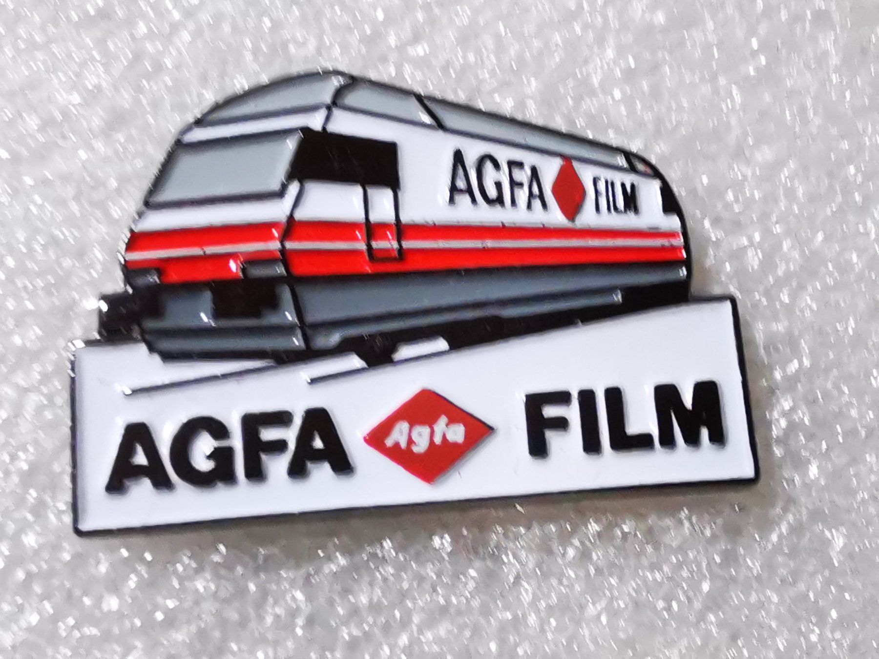 Placchette & Badge: Ansteckpin 126: Eisenbahn SBB Lok AGFA – Usato da Oppligen venduto da Pin-Fall-Shop