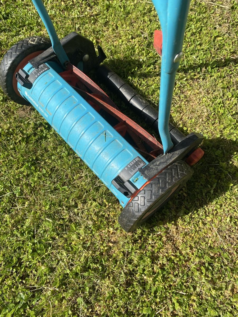 Gardena Tagliaerba: Motorloser Handrasenmäher – Usato da Menziken venduto da Chacharas 2