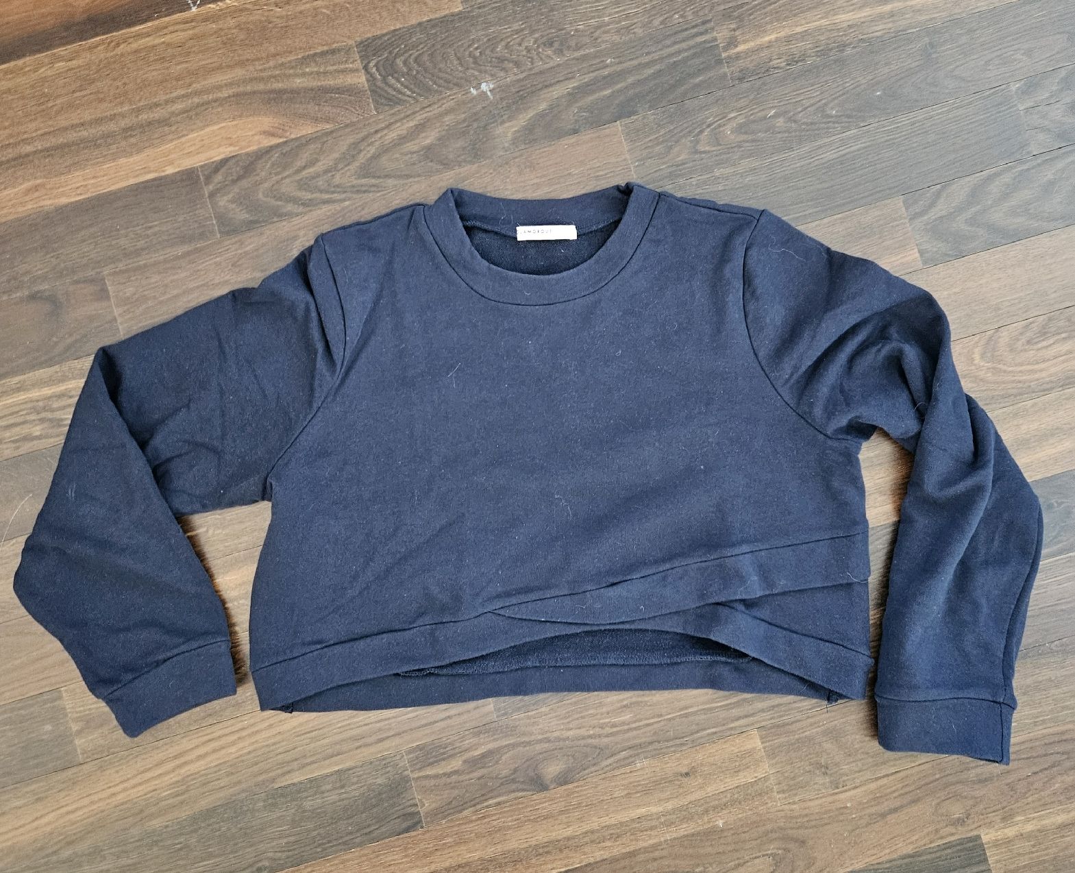 Top: Maternity sweatshirt top – Nuovo (secondo la descrizione) da Affoltern am Albis venduto da Katarinushka