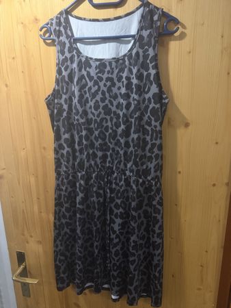 Schönes Kleid neu L Animal Leo