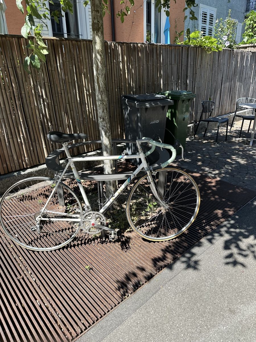 Cilo Velos: Clio retro Road Bike White Frame Used Condition – Gebraucht aus Zürich von Tabea91 1