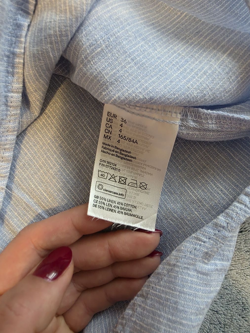 H&M Camicette: H&M Bluse, Gr. 36, hellblau gestreift – Usato da St Gallen venduto da vir_5kgt 2