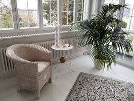 🤩2 STK: GLOBUS KORBSESSEL & PERLMUTTERMOTIV & BEISTELLTISCH