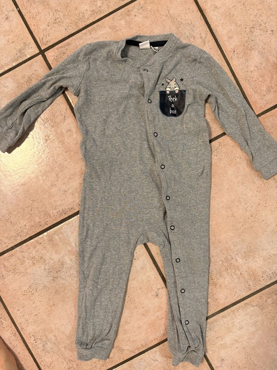 Lotti & Set di vestiti: Set 3 pigiami Disney Baby  – Usato da S. Antonino venduto da FedeKikka88 4