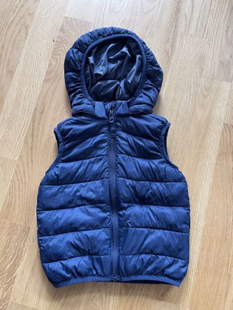 Gilet/ Weste mit Kapuze, dunkelblau Gr. 86