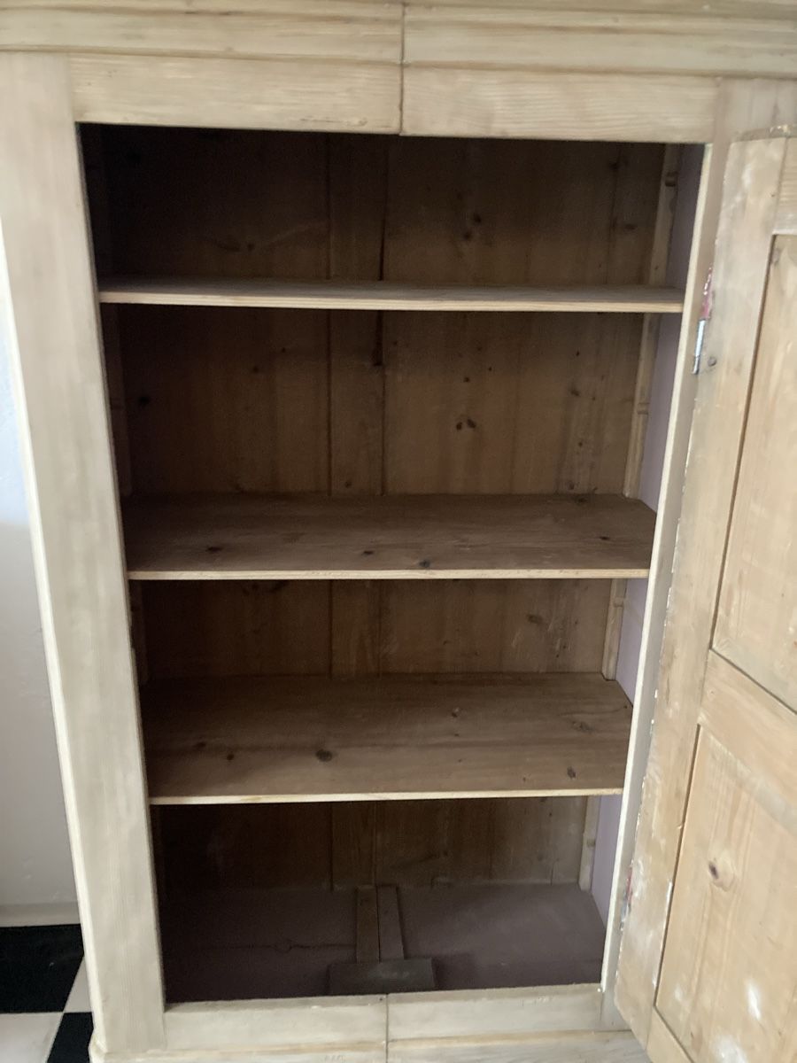Armadi: Tannenholz Schrank – Usato da Hagenbuch ZH venduto da bromaer 2