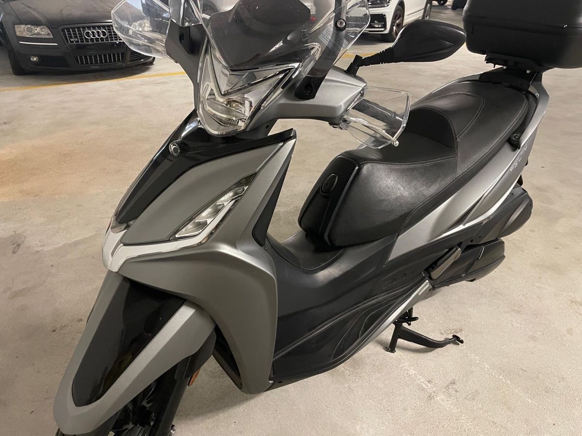 Kymco Strada: KYMCO Agility 300 – Nuovo (secondo la descrizione) da Rorschach venduto da Mazzriki
