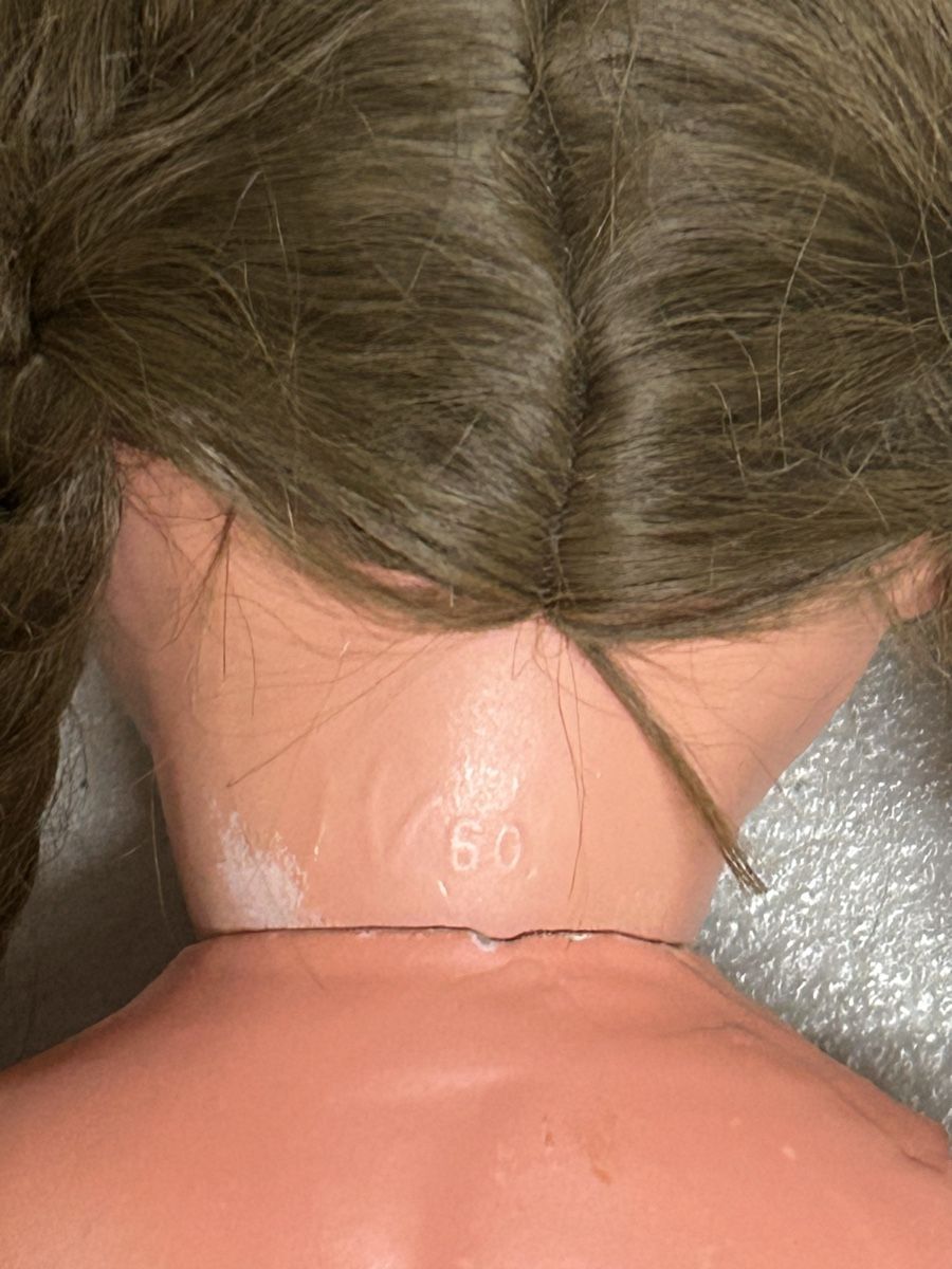 Puppen: Alte schöne Puppe – Gebraucht aus Luterbach von Magnesium3 4