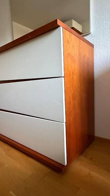 Cassettiere: Kommode Kirschholz/Weiss 150x50cm  – Usato da Schliern b. Köniz venduto da gon_c2zq 2
