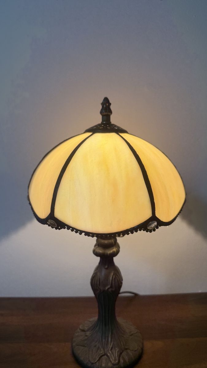 Lampen: Tischlampe im Tiffany-Stil – Neu (gemäss Beschreibung) aus Zürich von Julia_Ch 1