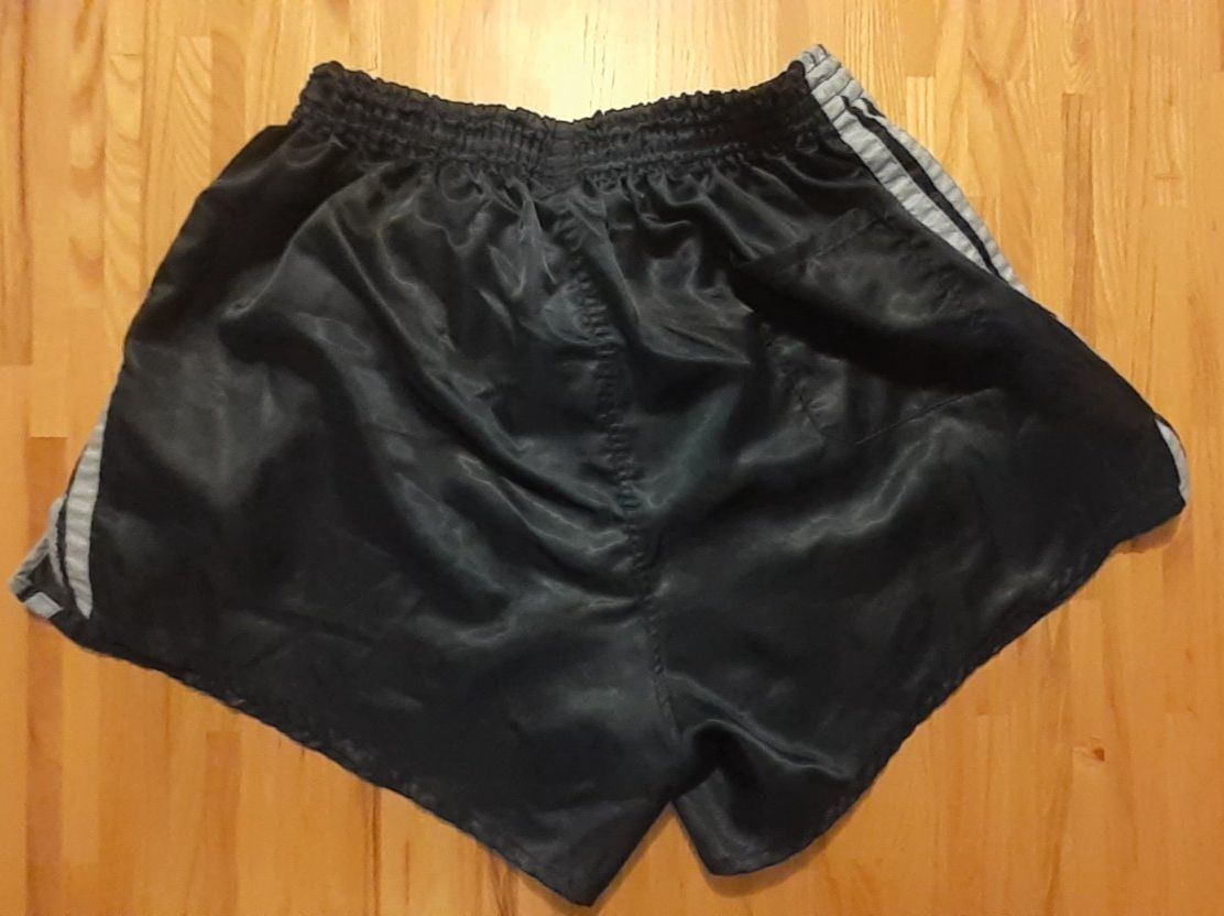 Adidas Hosen: ADIDAS Vintage Nylon Sprinter Shorts D7 – Neu (gemäss Beschreibung) aus Appenzell von fibuking 1