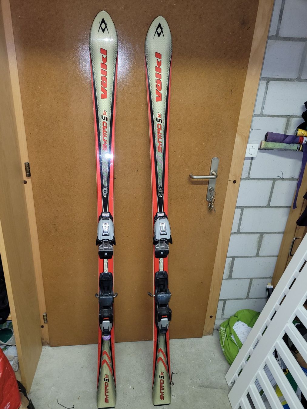 Völkl Sci: Ski Völkl Syntro s30 – Usato da Zürich venduto da Saxer1900