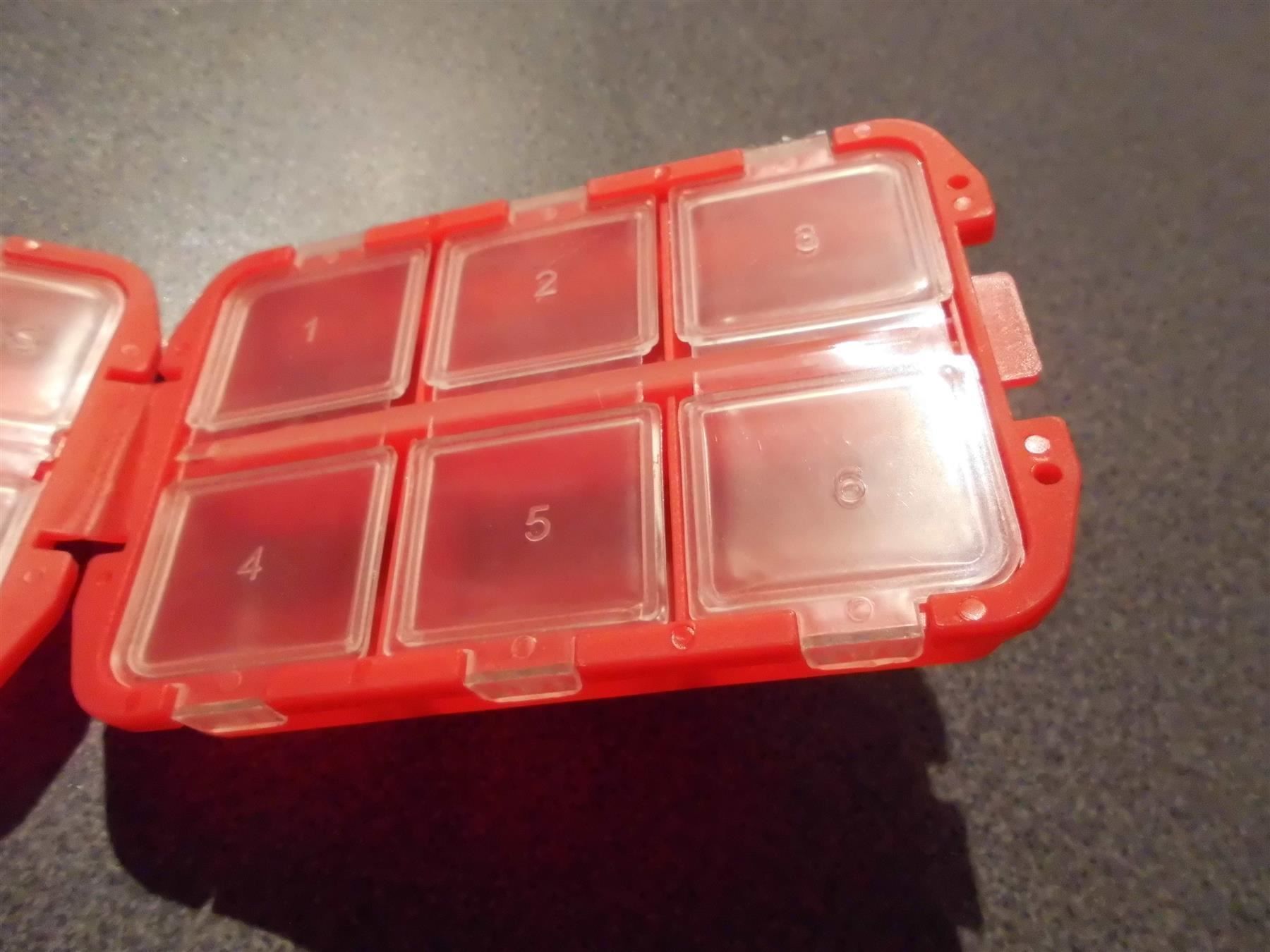 Sonstige Kosmetik & Pflege: Tablettenbox, rot – Neu und originalverpackt aus Zürich von abraxas1291 2