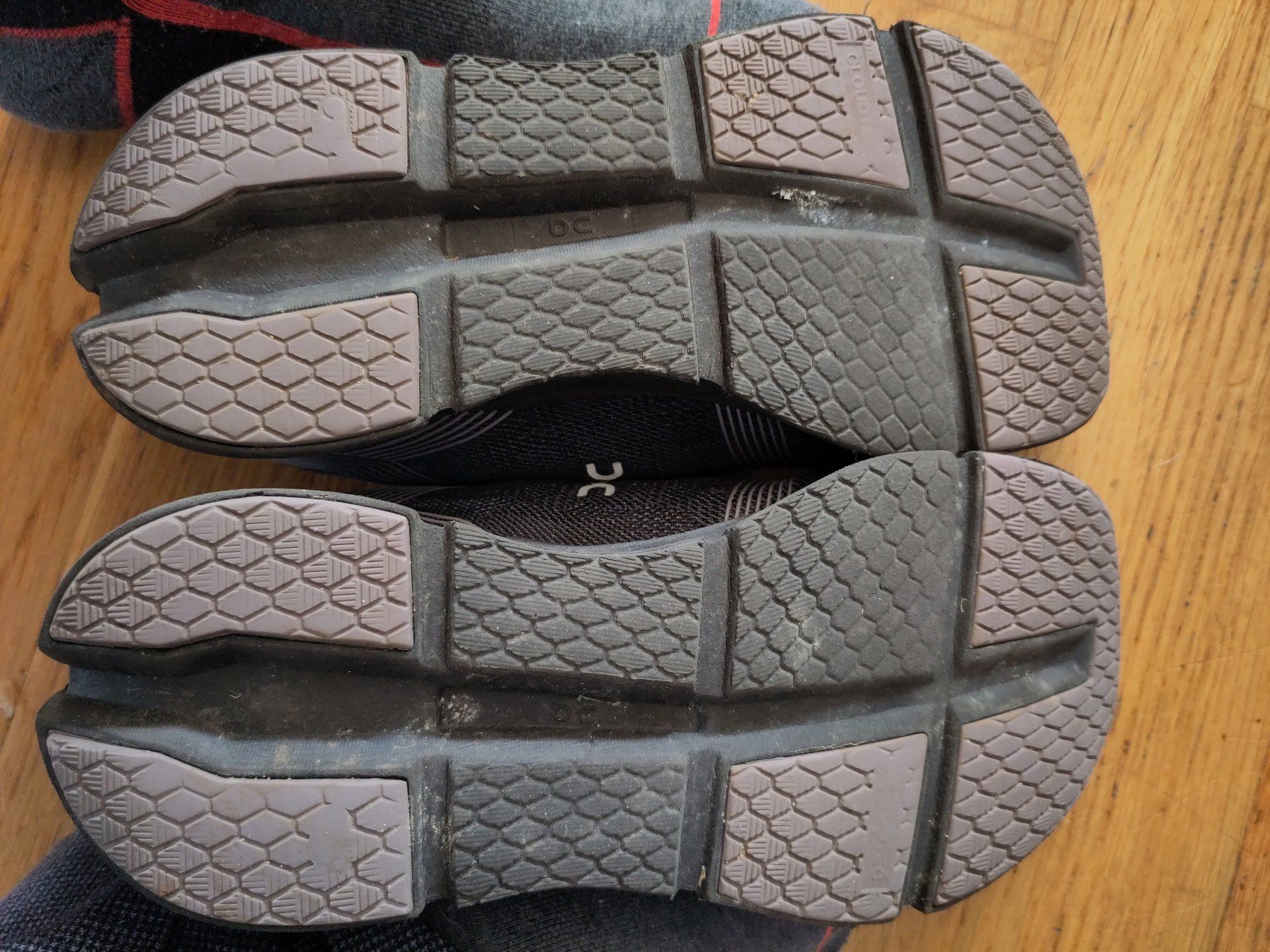 On Scarpe da uomo: Chaussures de running On CloudTec bleu gris 43 – Usato da La Chaux-de-Fonds venduto da JeanSeb 2
